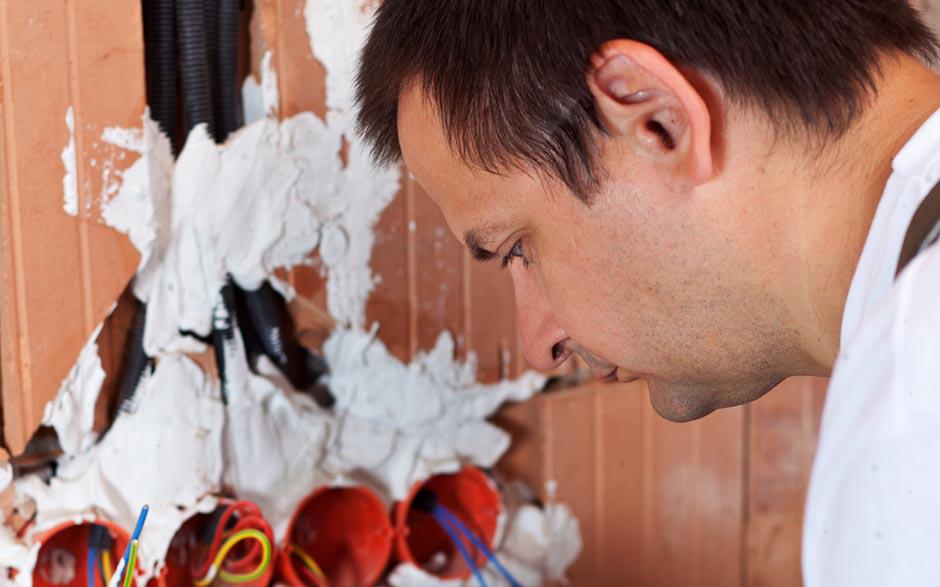 électricien de maintenance Guyancourt